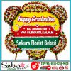 bunga papan wisuda bekasi